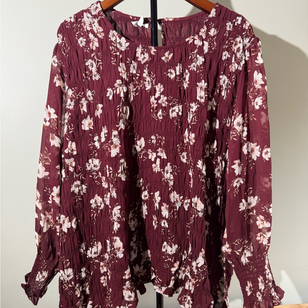 New Maurices Red and White Ruffled Blouse